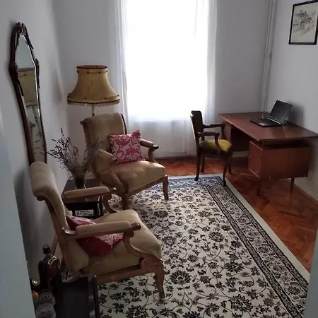 Apartment Karlo