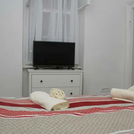 Apartment Karlo