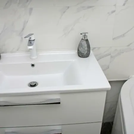 Apartment Karlo